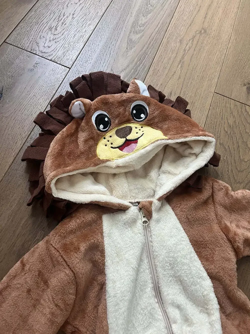 Lion Costume Halloween 18-24 month Toddler one piece warm hood Jungle Animal EUC